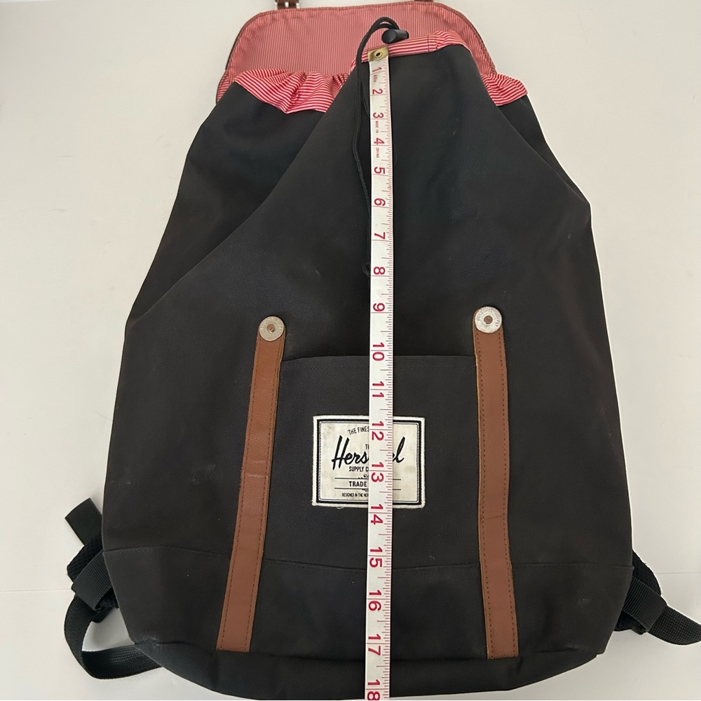 Herschel Supply Co Black Canvas Retreat Magnetic Drawstring Closure Backpack - Picture 13 of 15